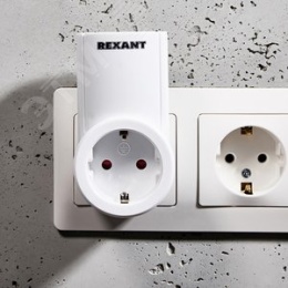 Радиоуправляемая розетка REXANT 10-6020 с пультом RX-001(1п+1р)
