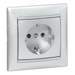Legrand Valena 770120 Розетка 1ая с/з нем.стд. алюм.