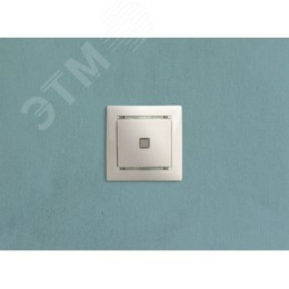 Legrand Valena 774410 выключатель 1кл с под. мех белый 