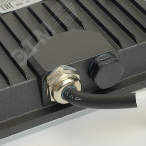 Прожектор FERON LL-940 20W 6400K IP65 матовый
